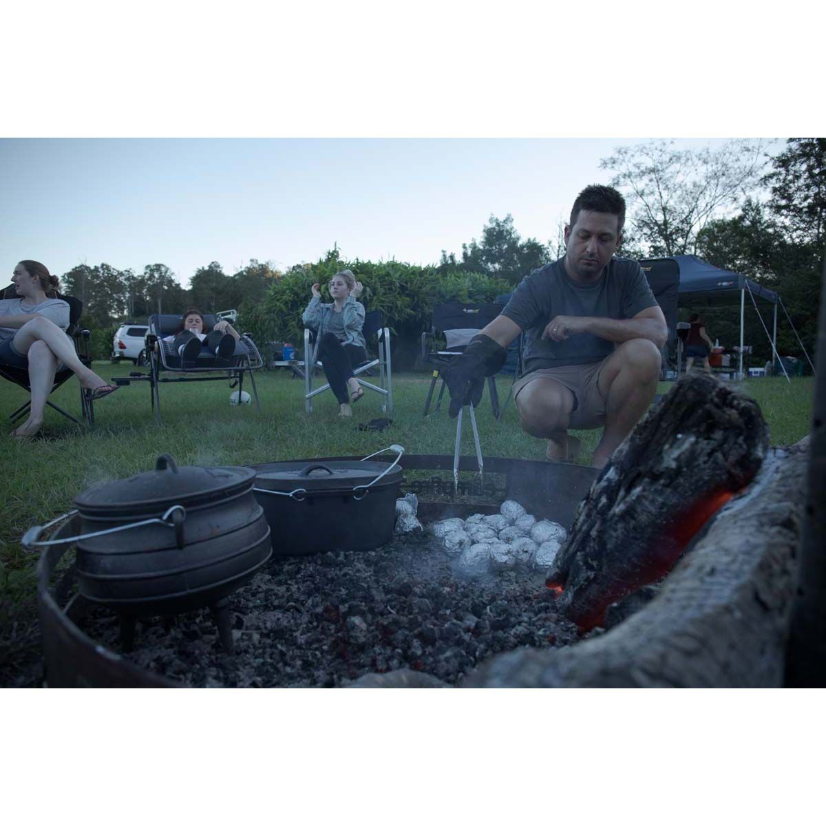 Campfire Potjie Pot 8L, , bcf_hi-res