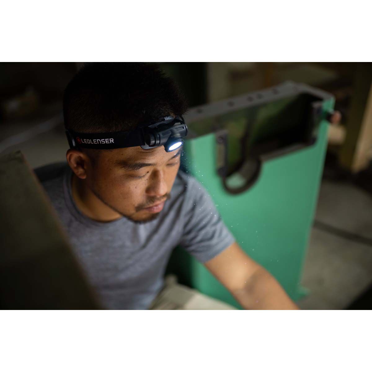 Ledlenser H5R Core Headlamp, , bcf_hi-res