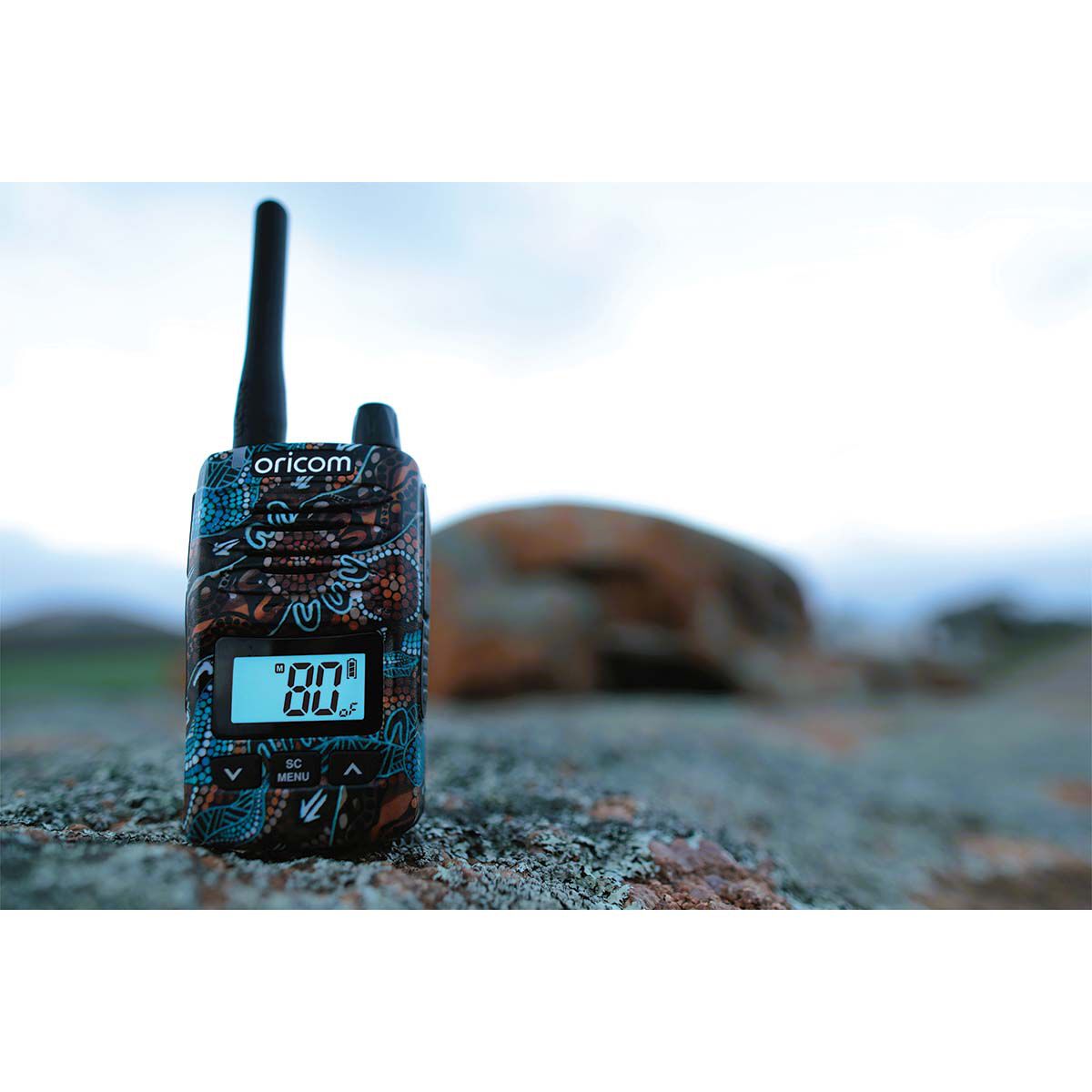 Walkabout 5W UHF Handheld Radio BCF