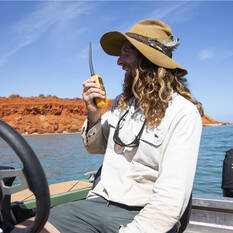 Uniden Dual Band VHF/UHF Radio 5/1W Waterproof MHS157, , bcf_hi-res