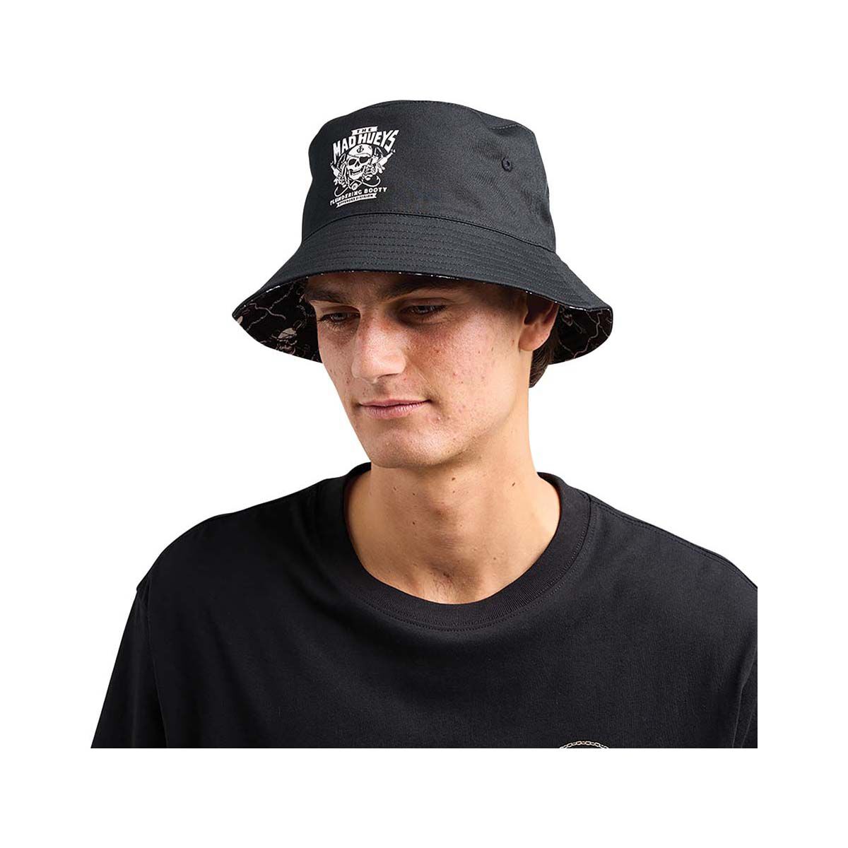 The Mad Hueys Men&rsquo;s Pirate Reversible Bucket Hat, , bcf_hi-res