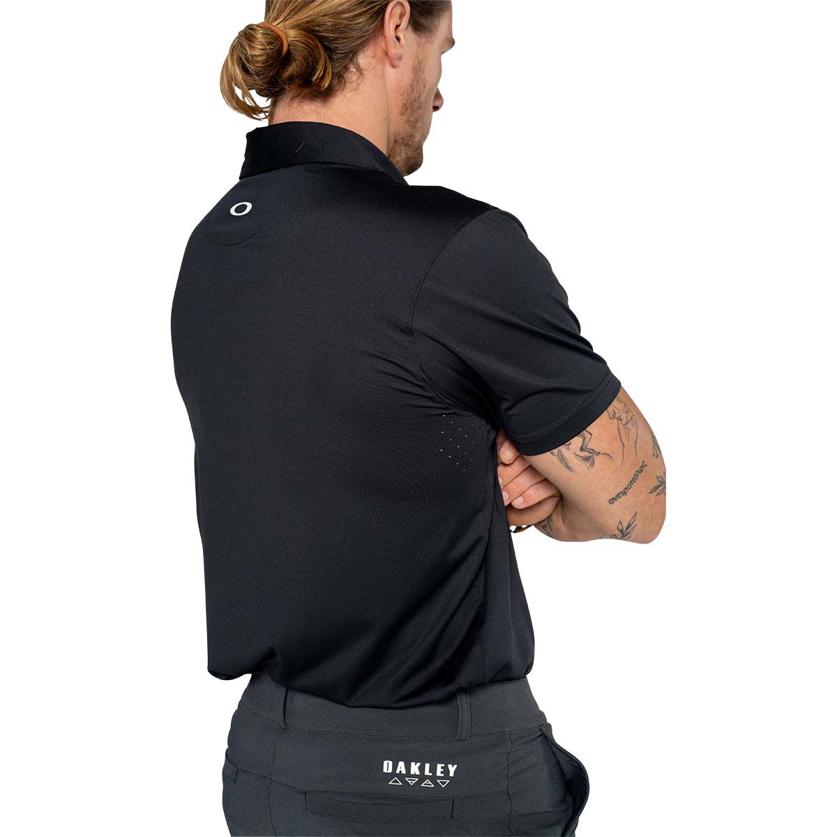 Oakley Men&rsquo;s Elements Short Sleeve Tech Polo, Blackout, bcf_hi-res