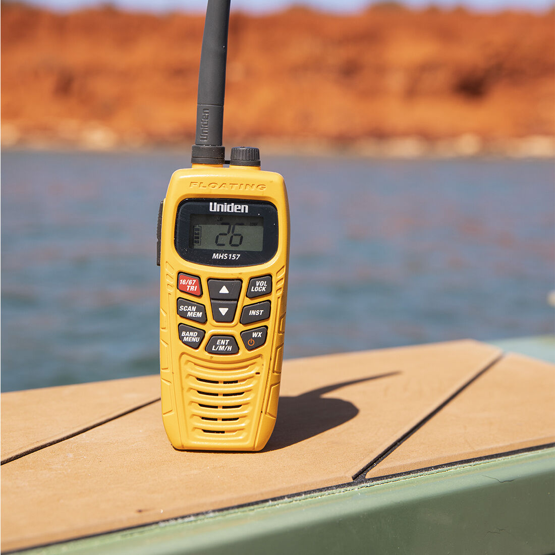 Uniden Dual Band VHF/UHF Radio 5/1W Waterproof MHS157, , bcf_hi-res