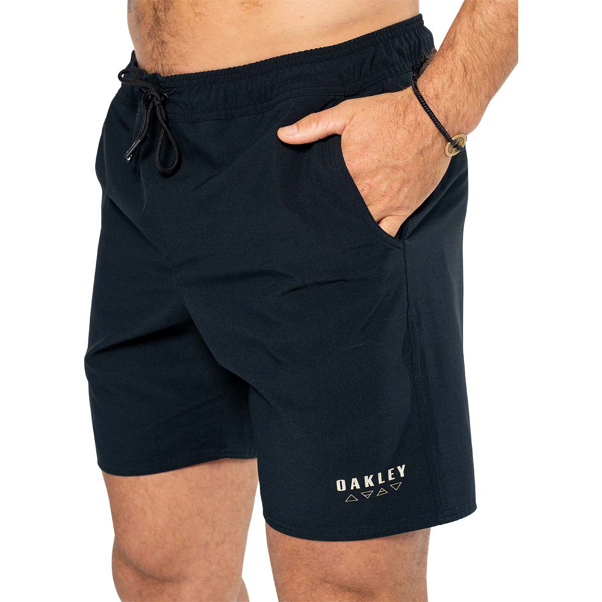 Oakley Men&rsquo;s Elements Packable Hybrid Shorts 17in, Blackout, bcf_hi-res