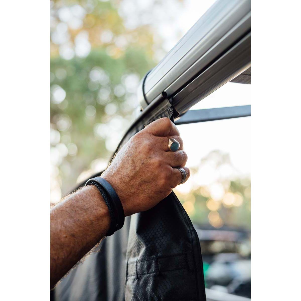 Tiegear Privacy Screen Shield, , bcf_hi-res