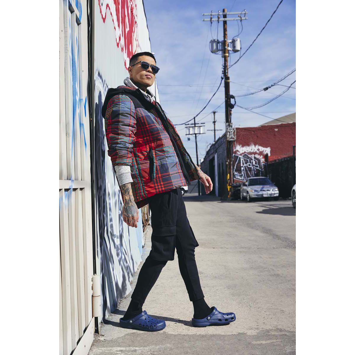 Crocs Unisex Baya Clogs, Navy, bcf_hi-res