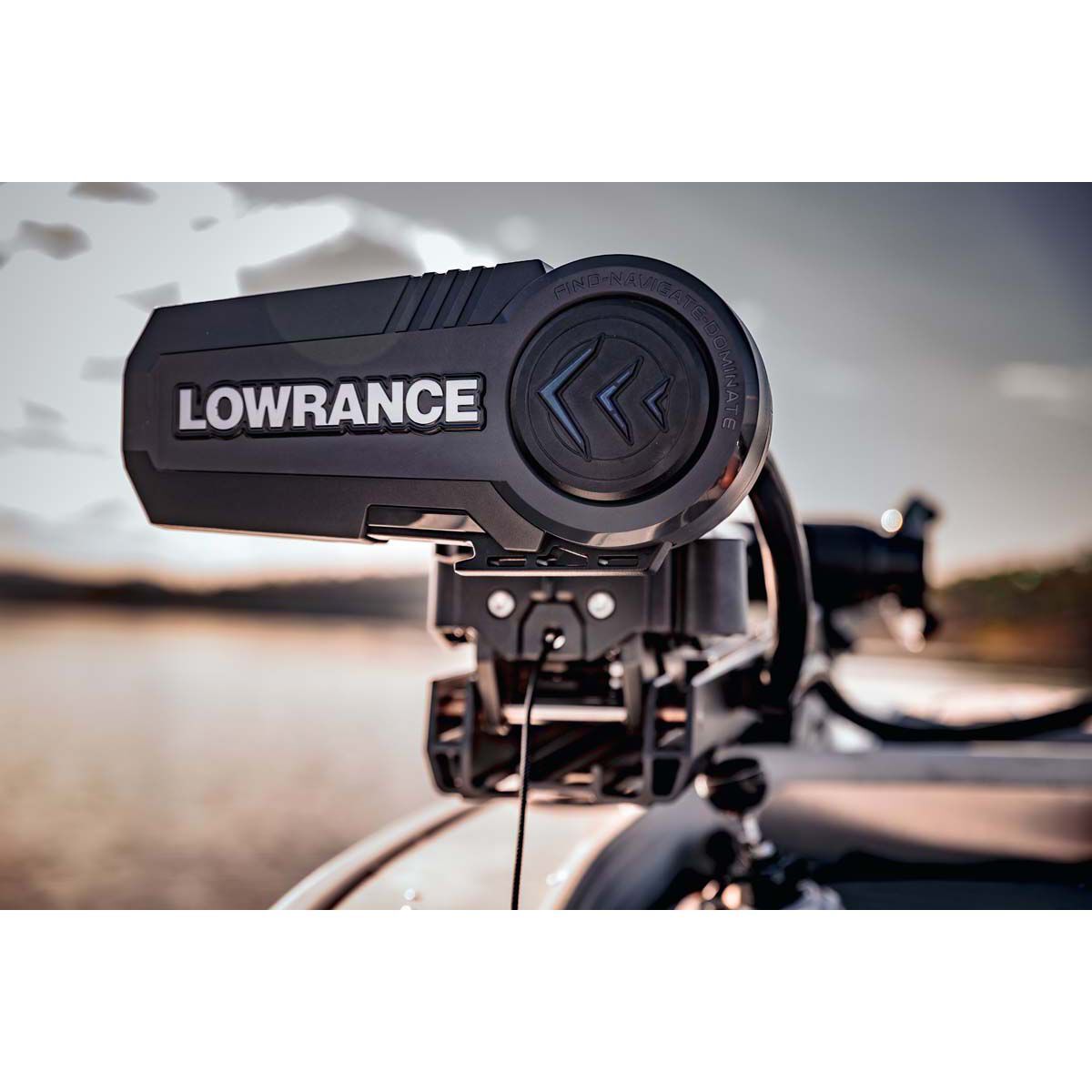 Lowrance Ghost Trolling Motor 60in With TMR-1 Remote, , bcf_hi-res