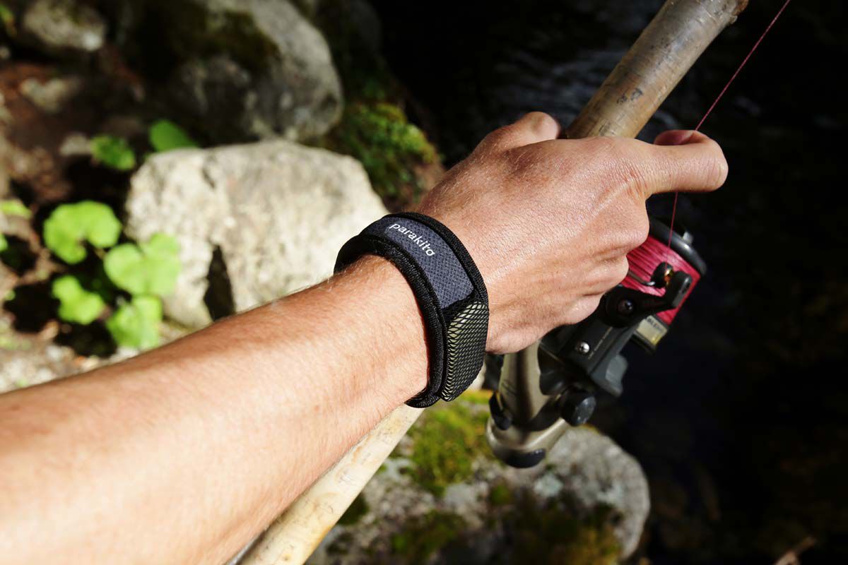 Para'kito Mosquito Adult Wristband Black, Black, bcf_hi-res