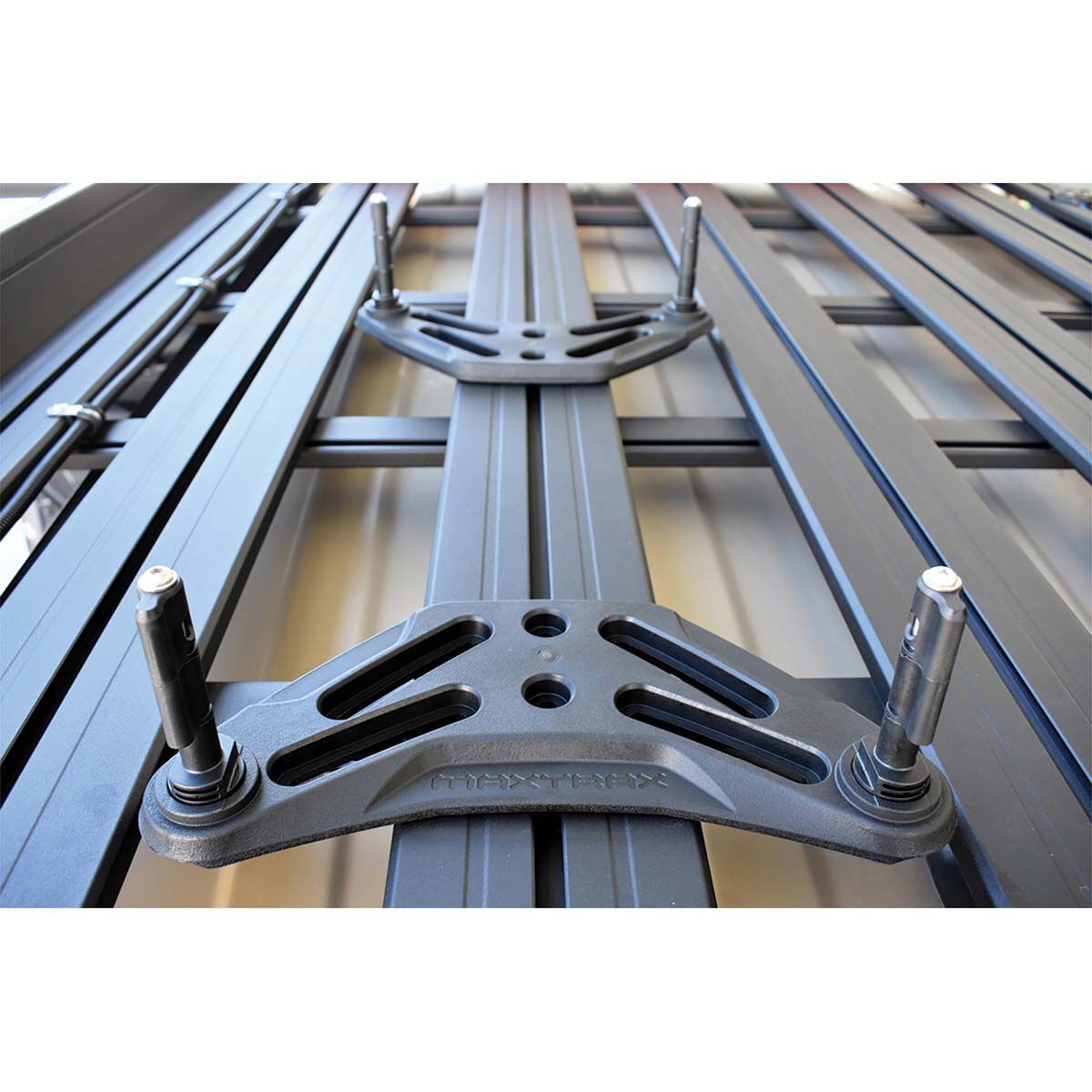Maxtrax Flat Rack Mounting Kit Hybrid - MKII, , bcf_hi-res