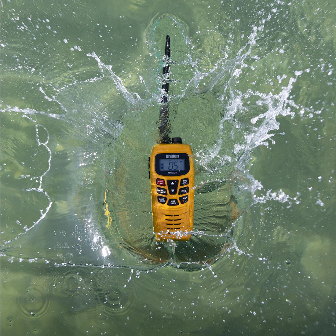Uniden Dual Band VHF/UHF Radio 5/1W Waterproof MHS157, , bcf_hi-res