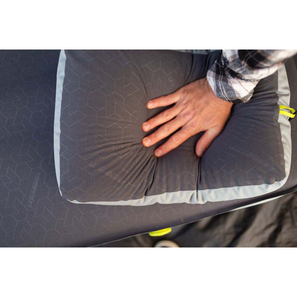 Zempire Chill Pill Deluxe Pillow, , bcf_hi-res