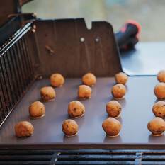 Weber Crafted Glazed Pizza Stone, , bcf_hi-res