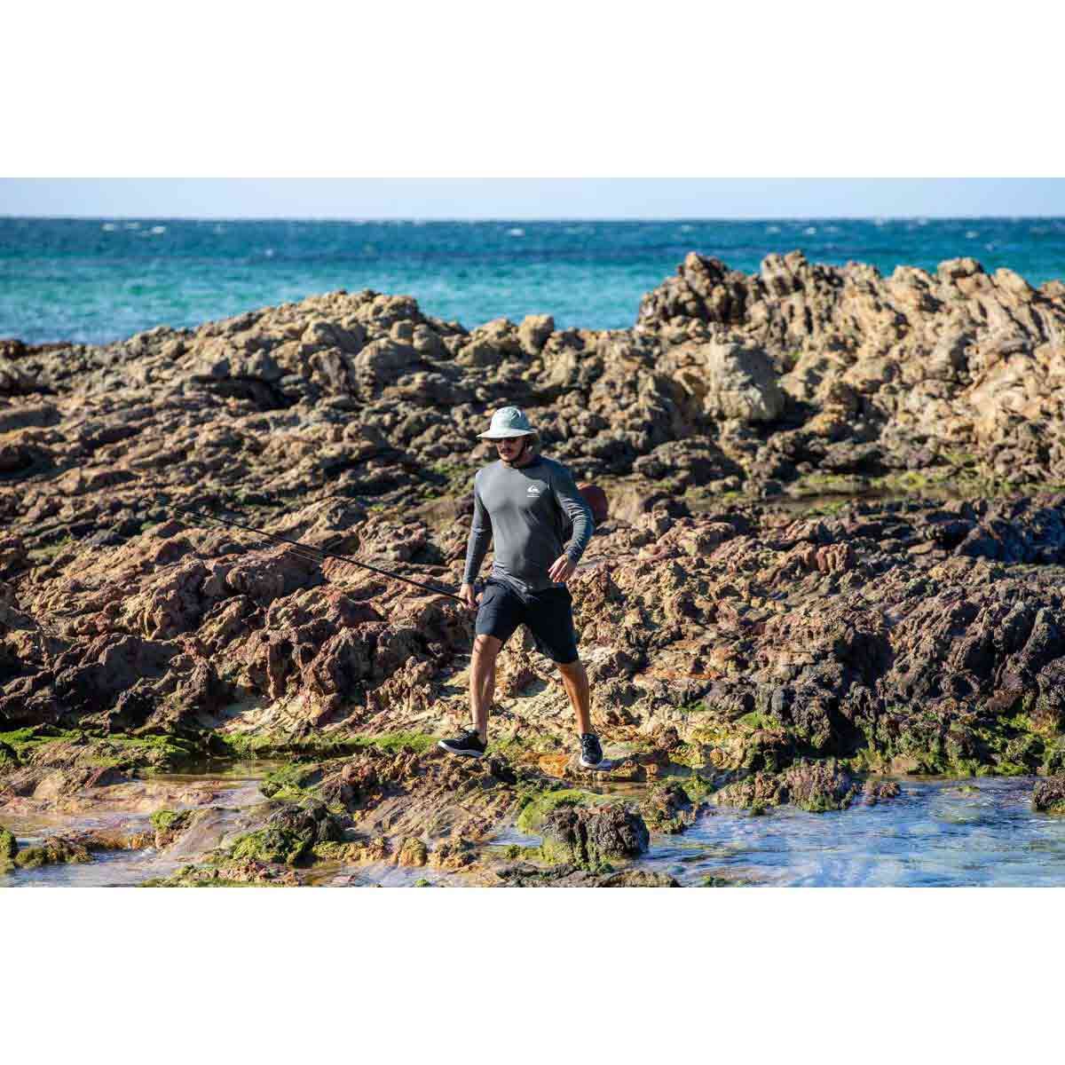 Quiksilver Men's Amphibian Plus II Aqua Shoes, Black, bcf_hi-res