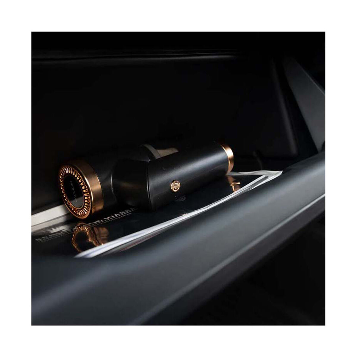 Aussie Traveller Rechargeable Vacuum Cleaner, , bcf_hi-res