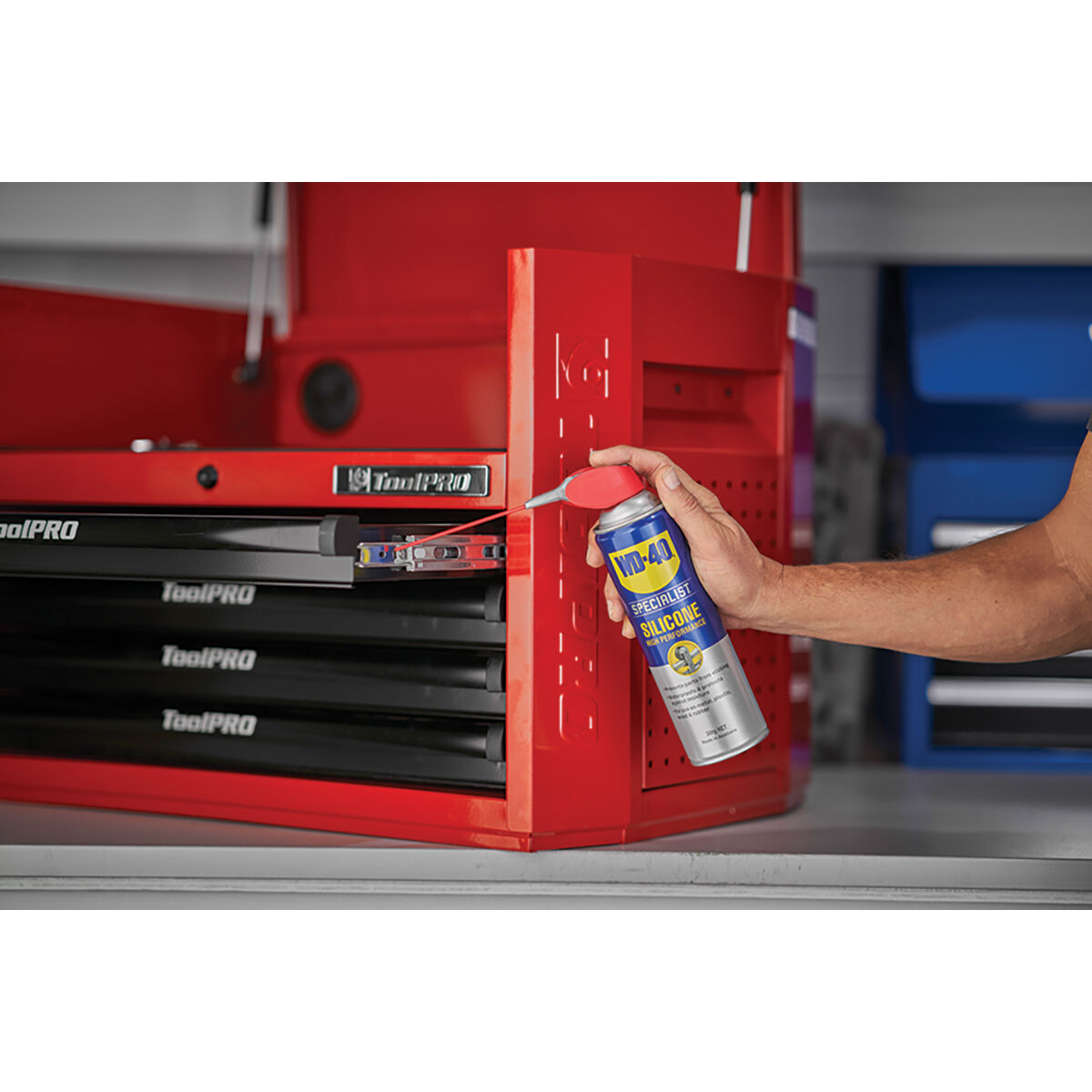 WD-40 Specialist Silicone Spray 300g, , bcf_hi-res