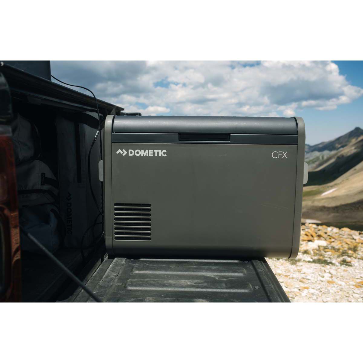 Dometic CFX5 55IM Fridge Freezer with Ice Maker 53L, , bcf_hi-res