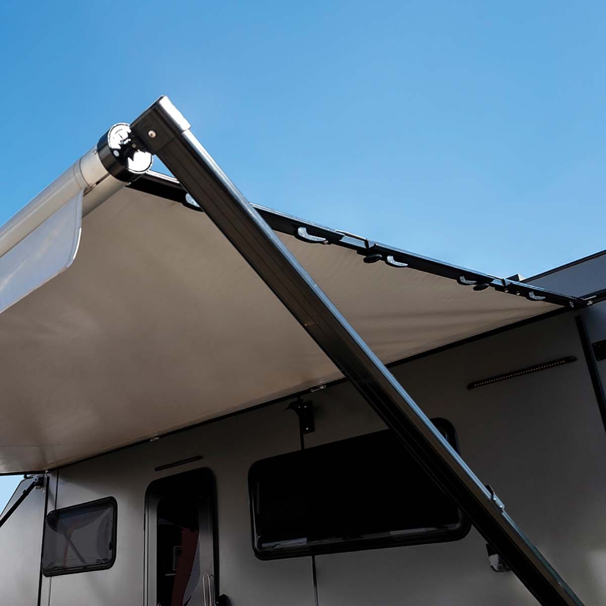 Aussie Traveller Anti-Flap Kit Pro+ Black, Black, bcf_hi-res