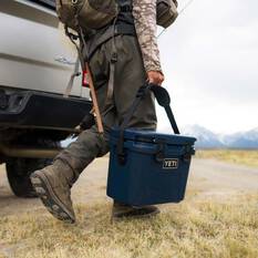 YETI® Roadie® 15 Hard Cooler Navy, Navy, bcf_hi-res