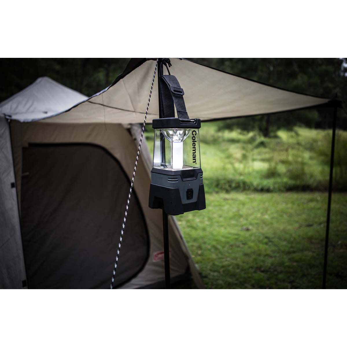 Coleman Easy Hang Lithium-Ion Lantern, , bcf_hi-res