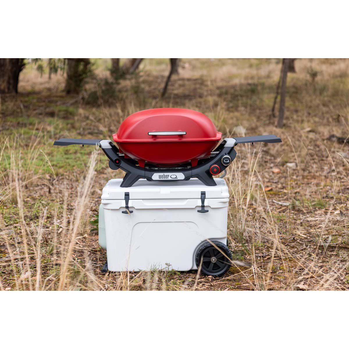 Weber Q+ Flame Red (Q2600N+) LP BBQ, , bcf_hi-res