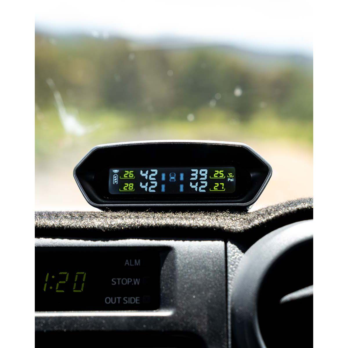 Oricom 4 Sensor Tyre Pressure Monitoring System, , bcf_hi-res