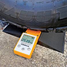 Aussie Traveller 1500kg Digital Scale, , bcf_hi-res