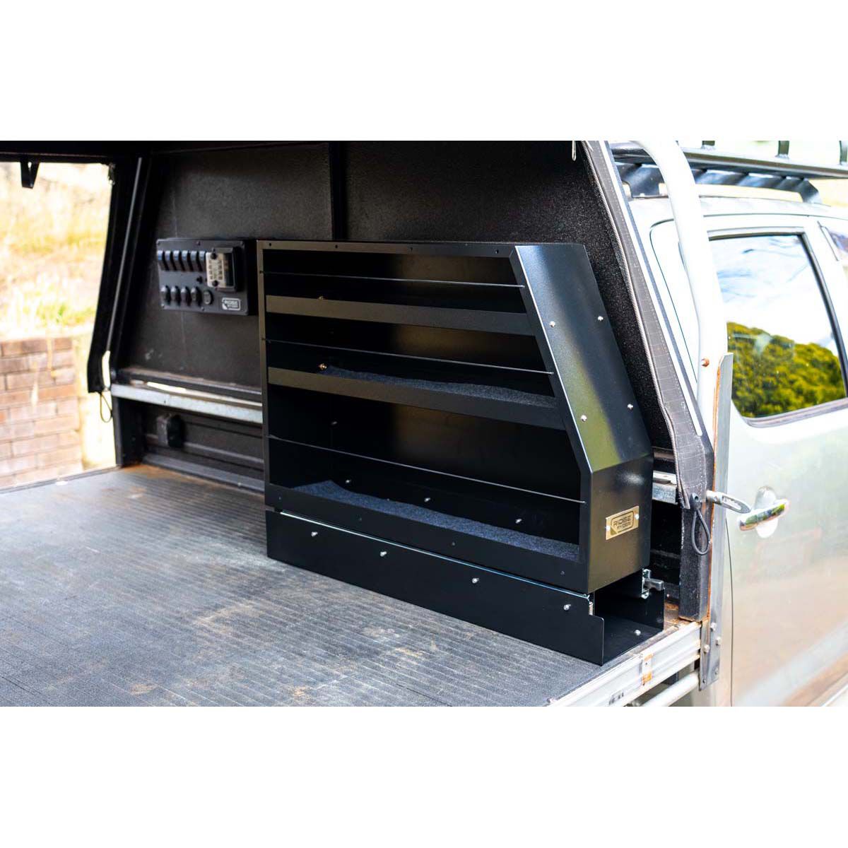 Ridge Ryder 4WD Sliding Pantry, , bcf_hi-res