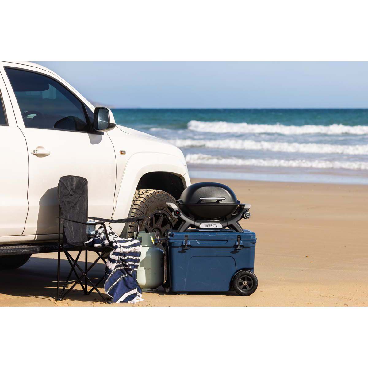 Weber Baby Q Midnight Black (Q1000N)&nbsp;LP BBQ, , bcf_hi-res