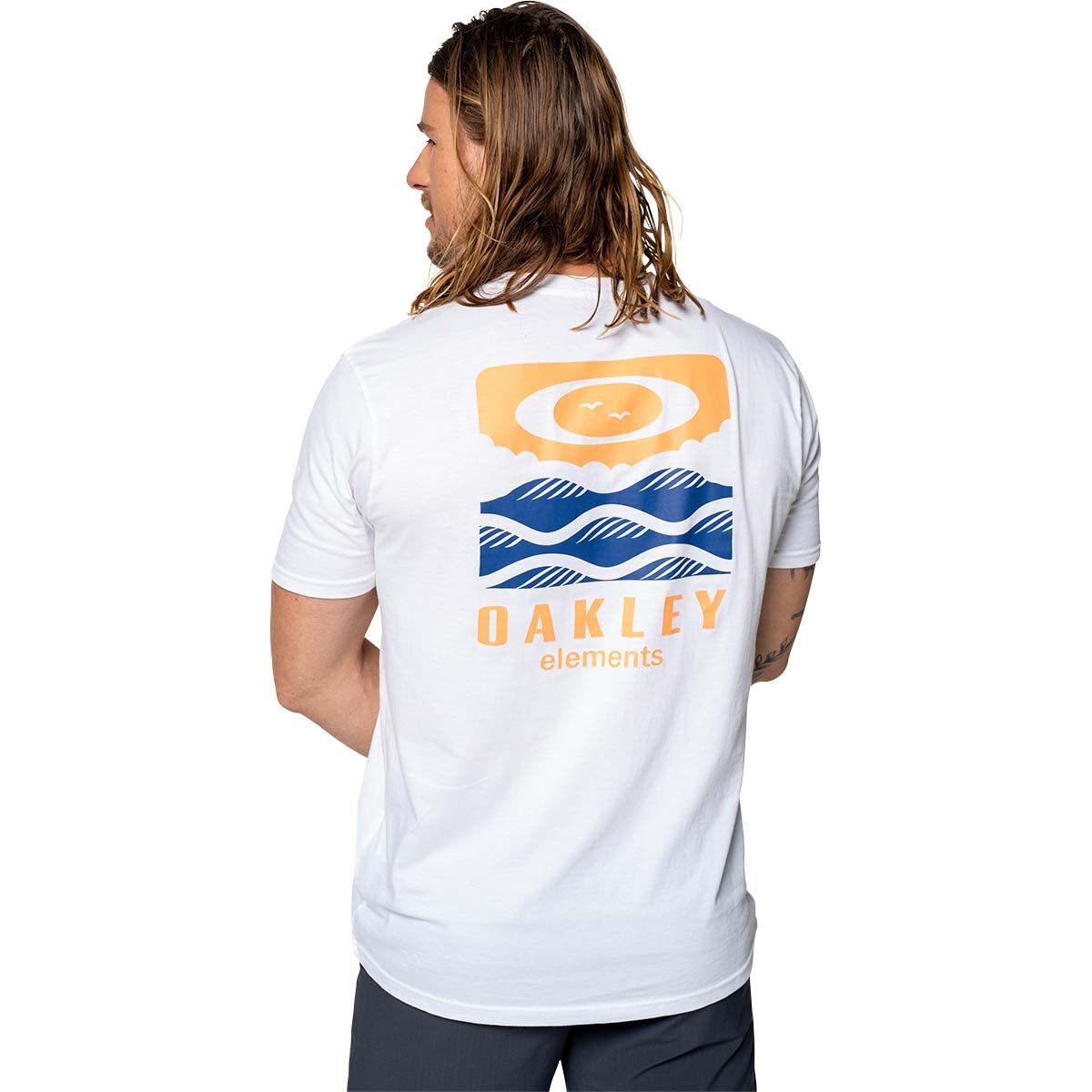 Oakley Men&rsquo;s Elements Waves Short Sleeve Tech Tee, White, bcf_hi-res