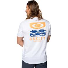 Oakley Men’s Elements Waves Short Sleeve Tech Tee, White, bcf_hi-res