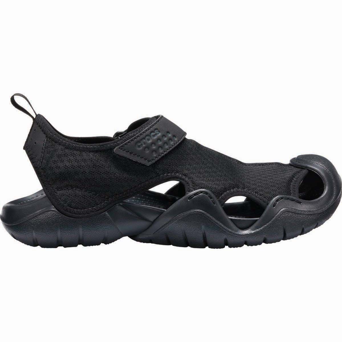 croc water shoes mens