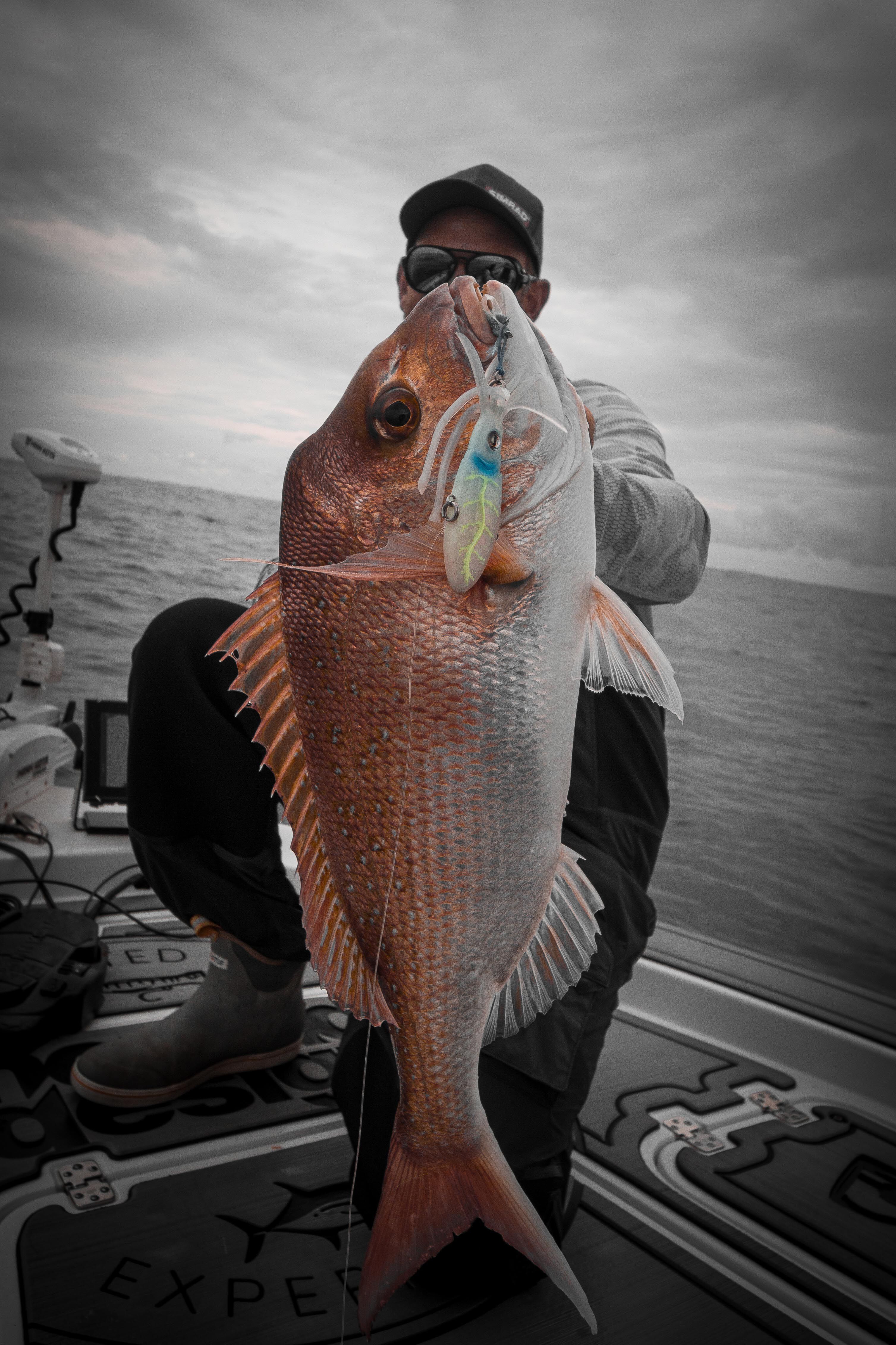 Nomad Squidtrex Jig Lure 150mm White Glow, White Glow, bcf_hi-res