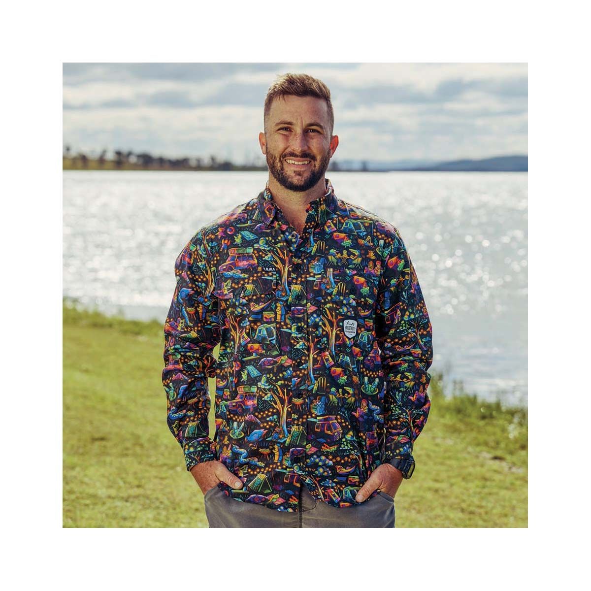 TradeMutt Men&rsquo;s Wild Things Long Sleeve Workshirt Multi S, Multi, bcf_hi-res
