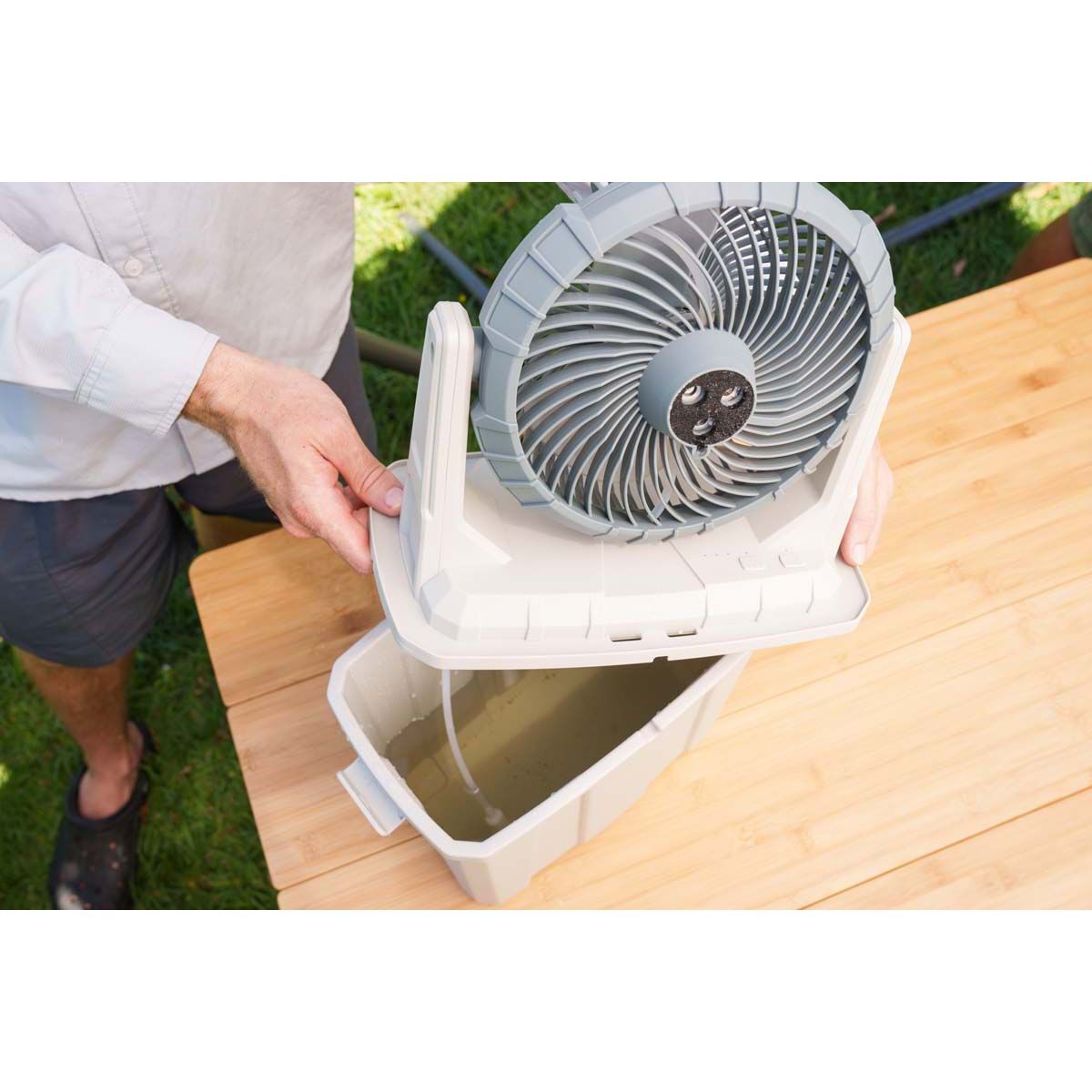 Wanderer Outdoor Portable Misting Fan, , bcf_hi-res