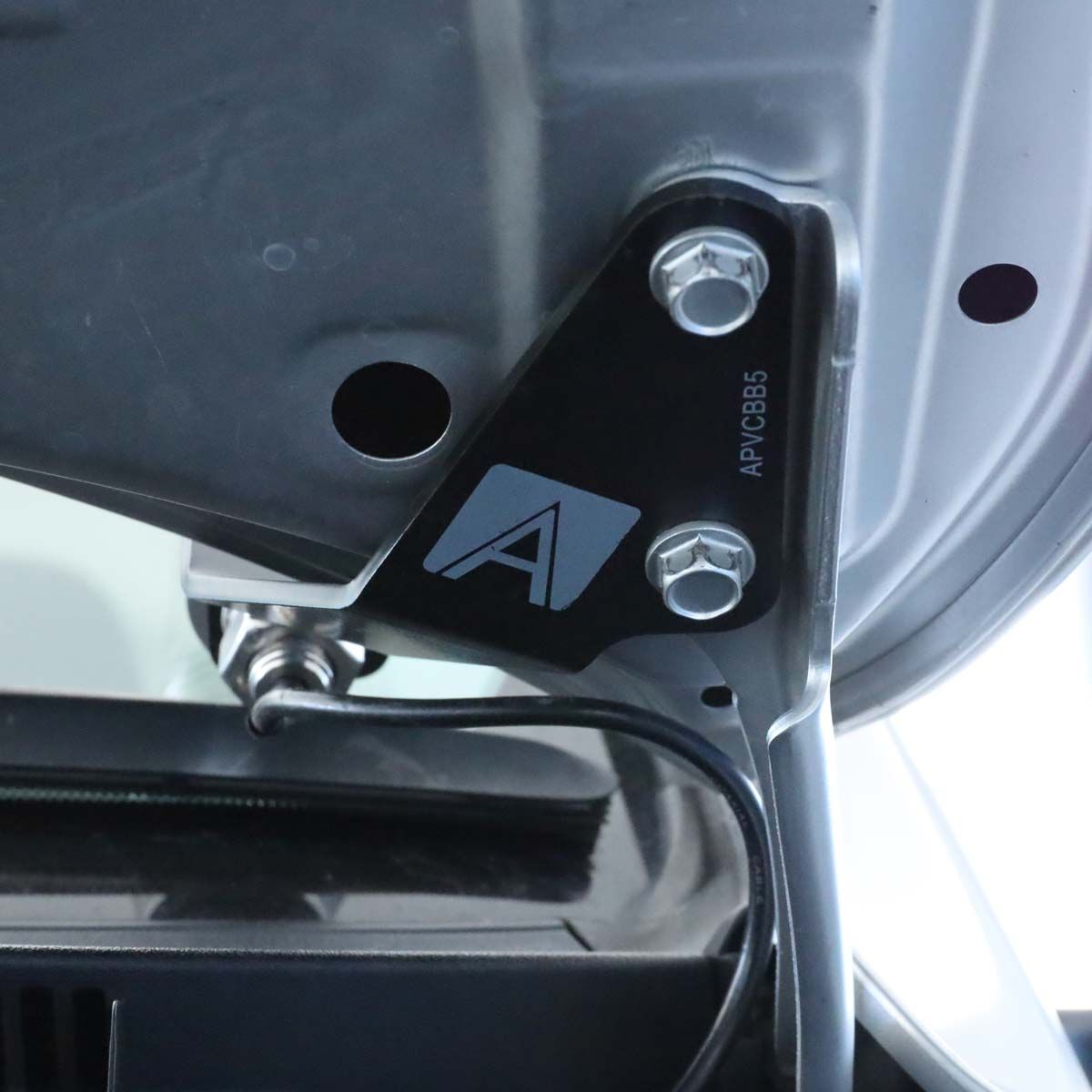 Aerpro UHF Antenna Bracket - Toyota Landcruiser, , bcf_hi-res