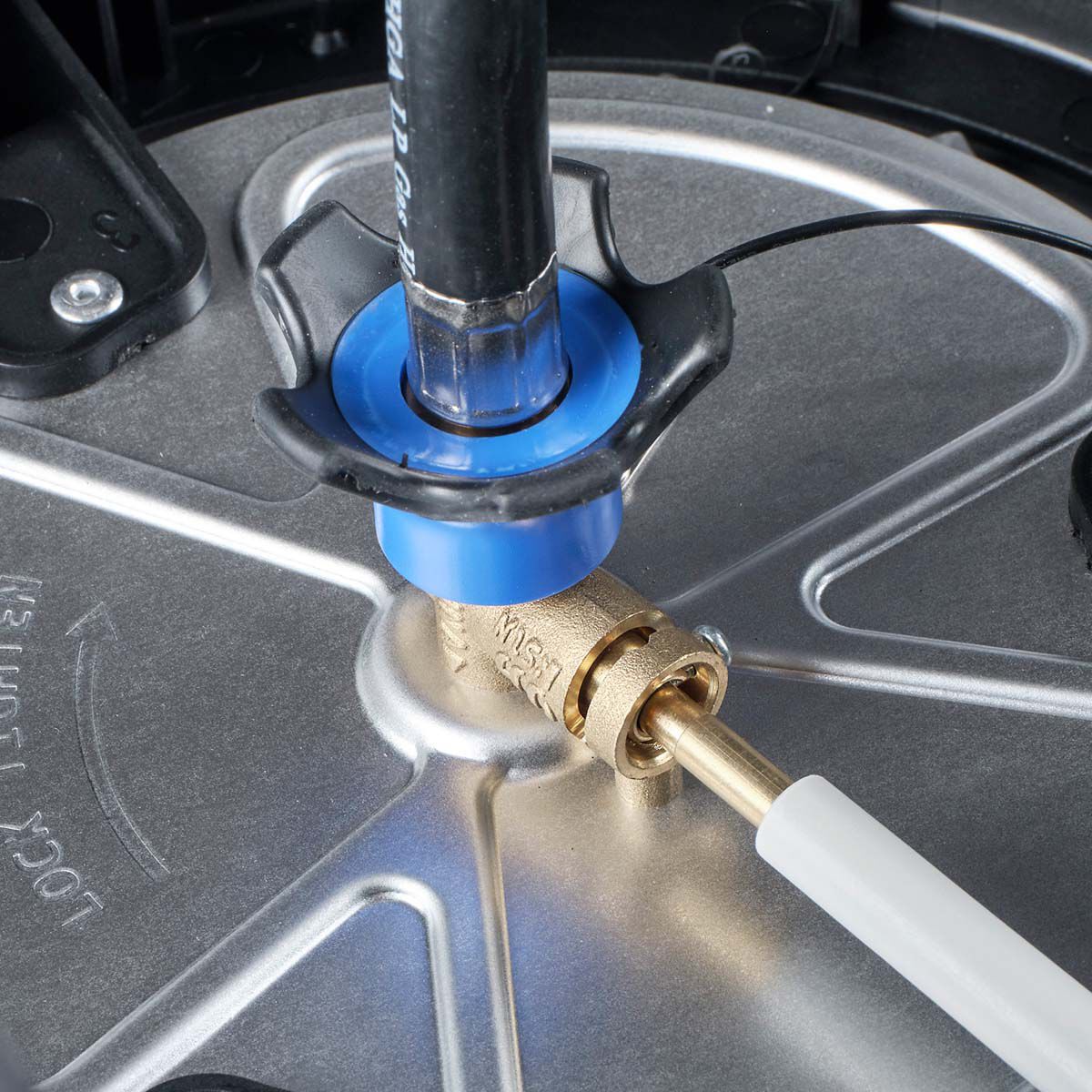 Dometic Safari Chef 30 Portable BBQ, , bcf_hi-res