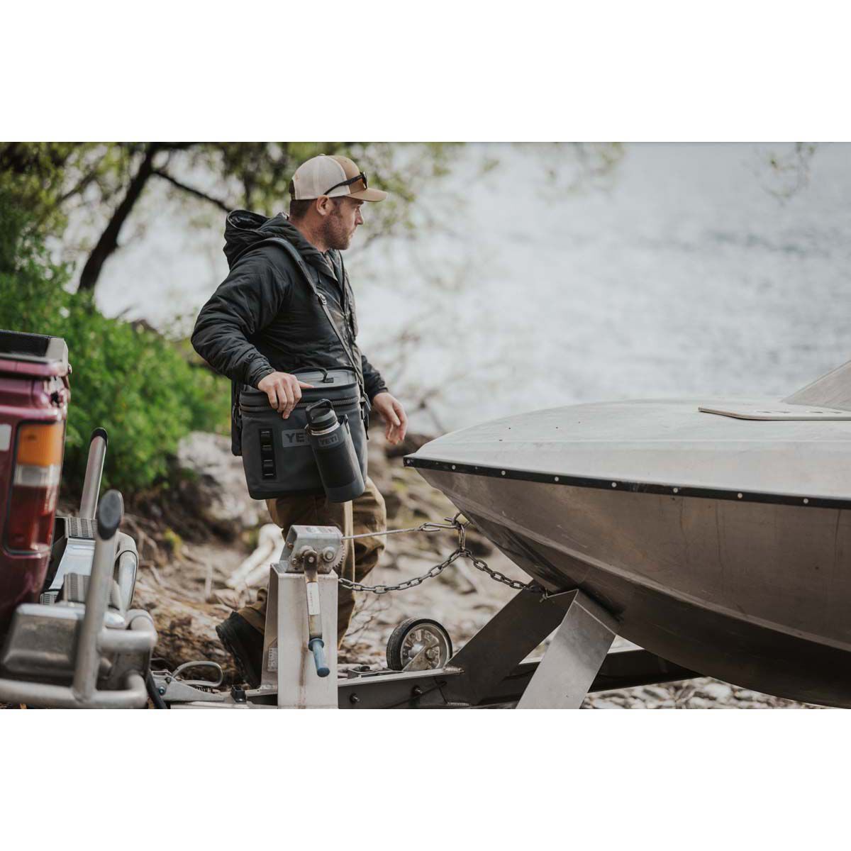 YETI&reg; Hopper Flip&reg; 12 Soft Cooler Charcoal, Charcoal, bcf_hi-res