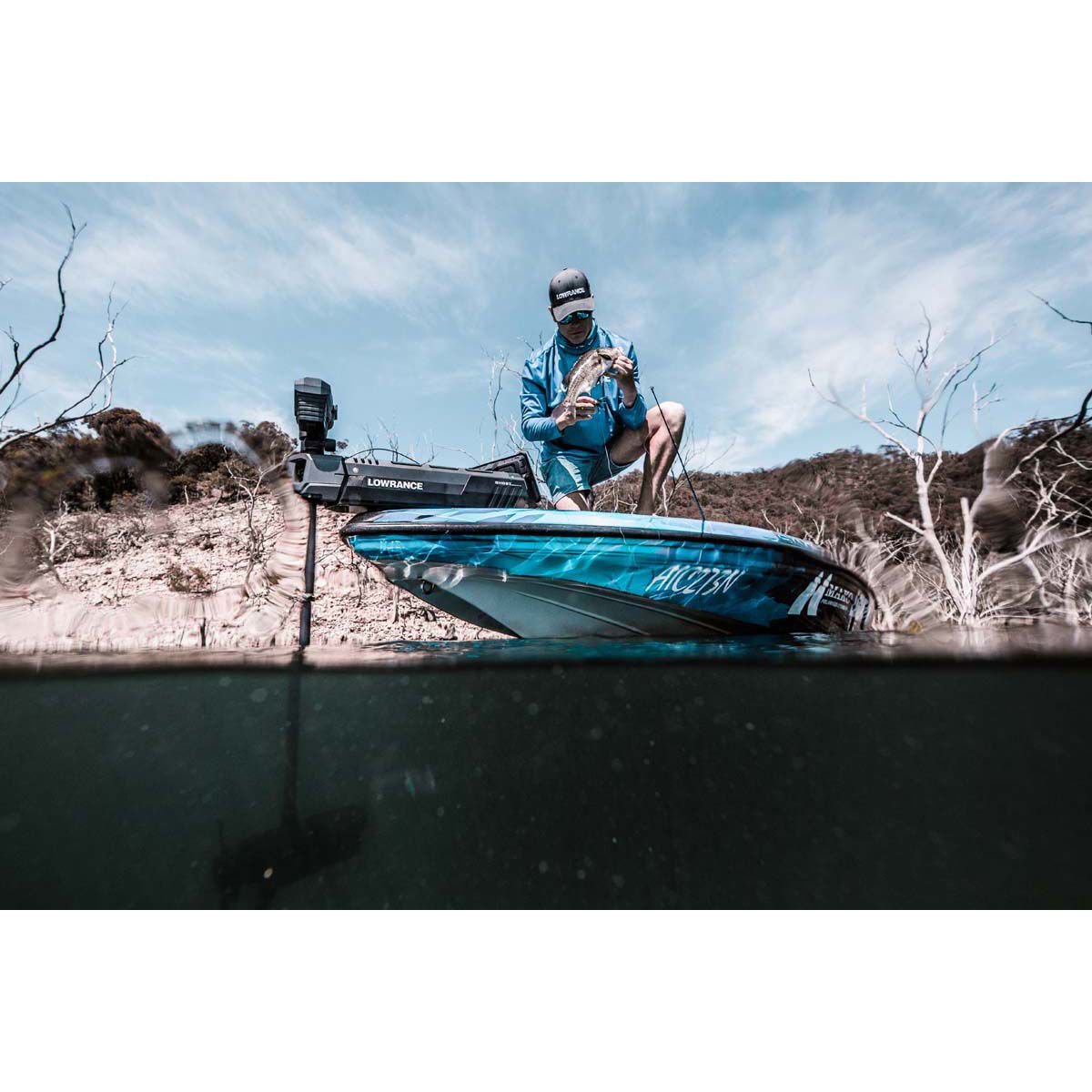 Lowrance Ghost Trolling Motor 60in With TMR-1 Remote, , bcf_hi-res