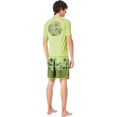 Oakley Men’s Fingerprint Rashie, Light Green, bcf_hi-res