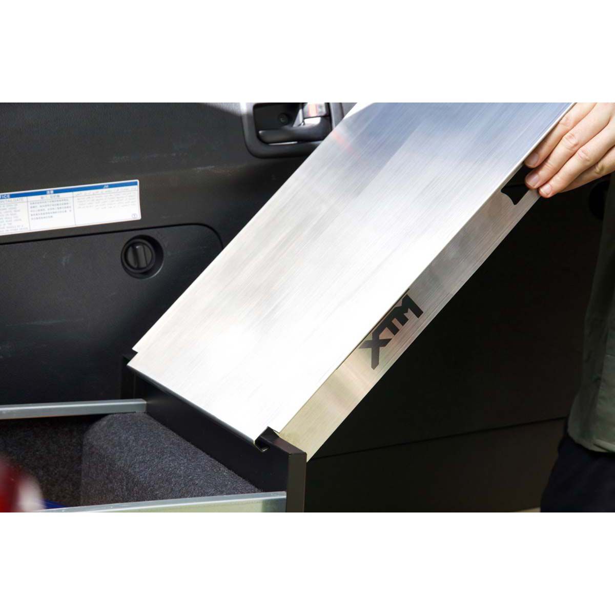 XTM Drawer Table, , bcf_hi-res