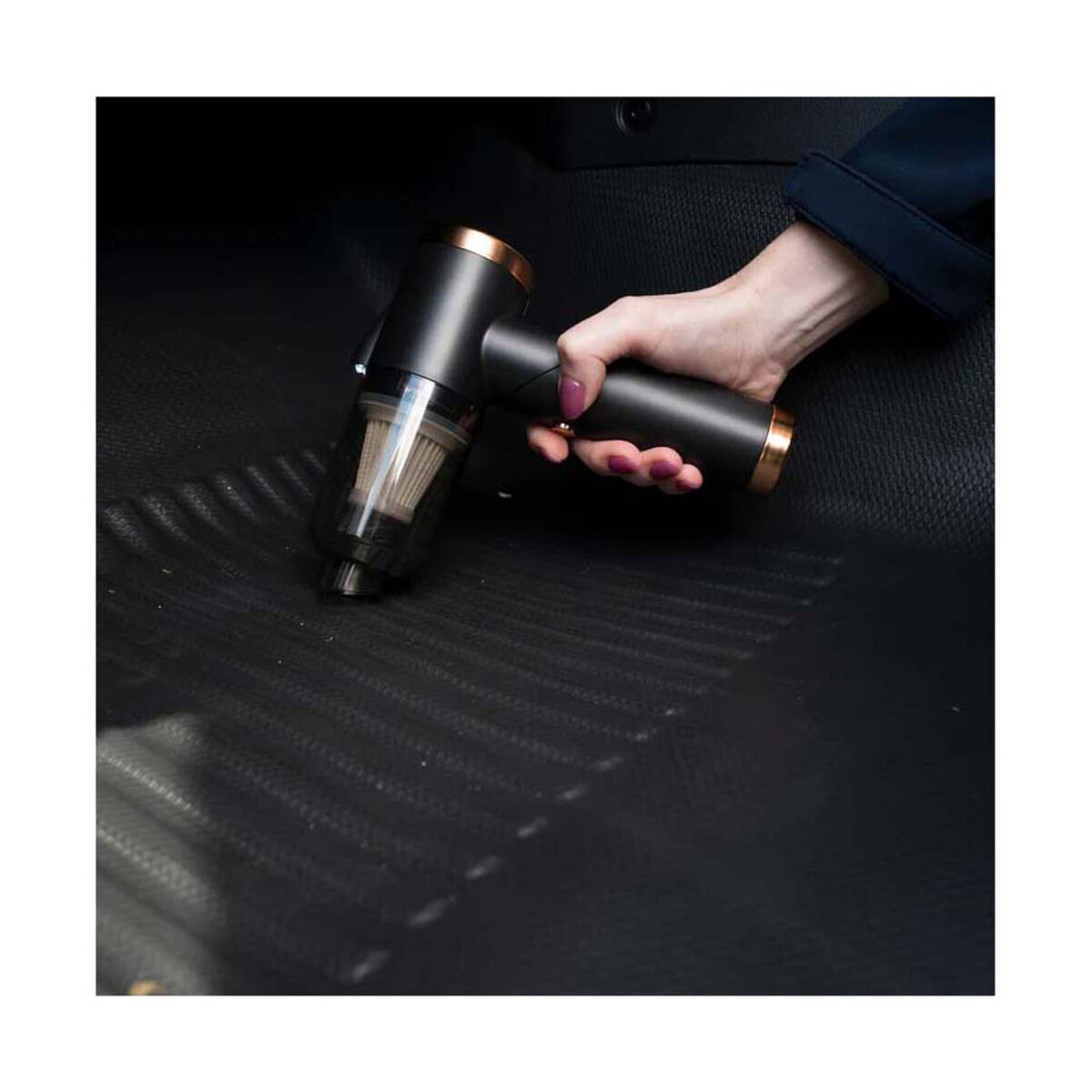 Aussie Traveller Rechargeable Vacuum Cleaner, , bcf_hi-res