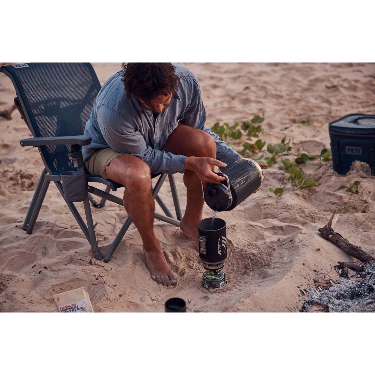 YETI Rambler&reg; One Gallon Jug 3.7L Black, Black, bcf_hi-res