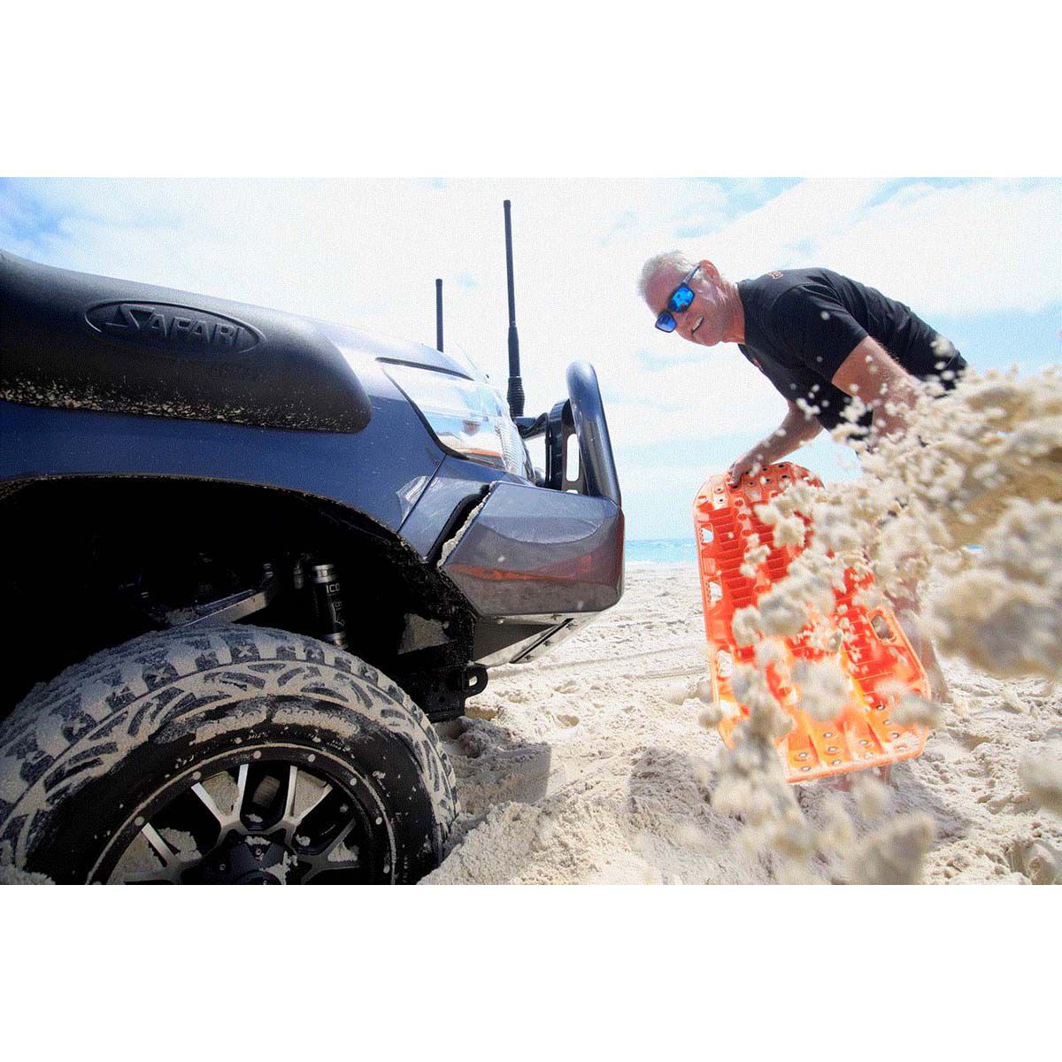 hot wheels max trax