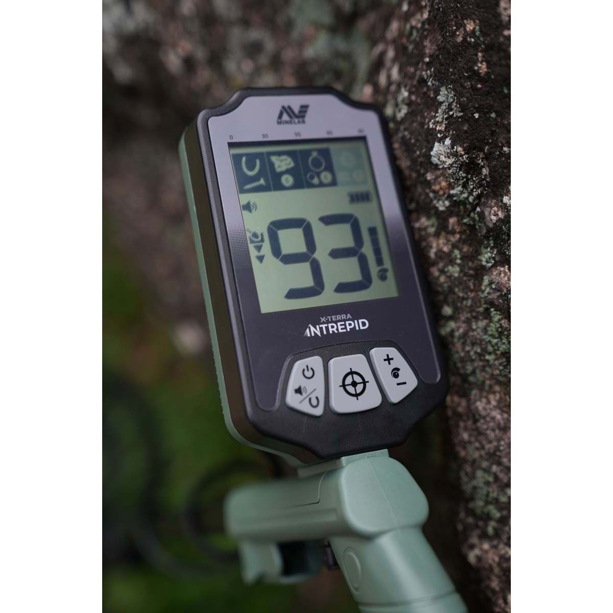 Minelab X-Terra Intrepid Metal Detector, , bcf_hi-res