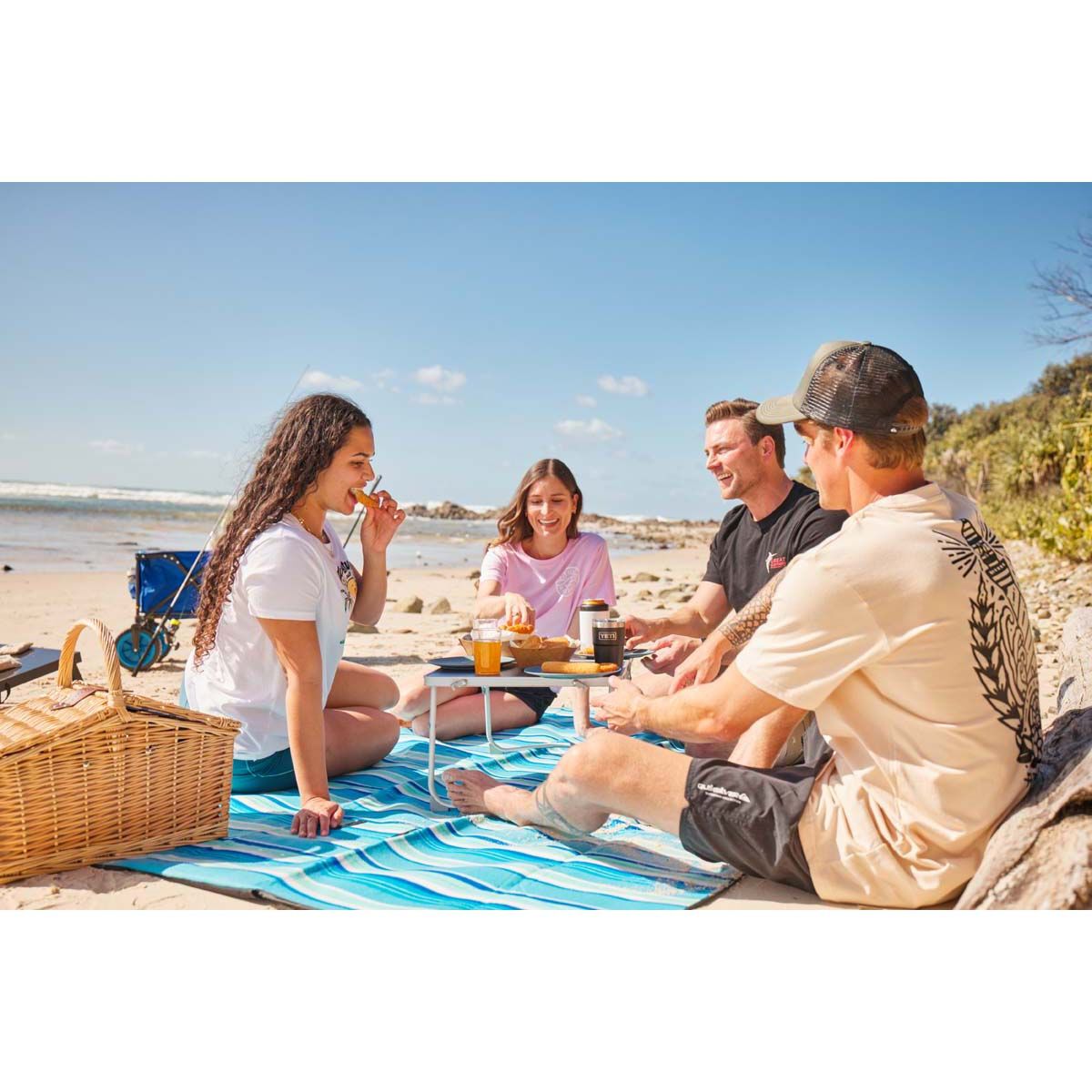 Wanderer Compact Portable Table, , bcf_hi-res