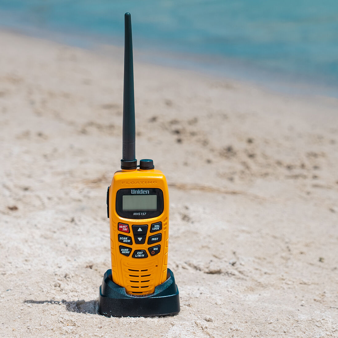 Uniden Dual Band VHF/UHF Radio 5/1W Waterproof MHS157, , bcf_hi-res