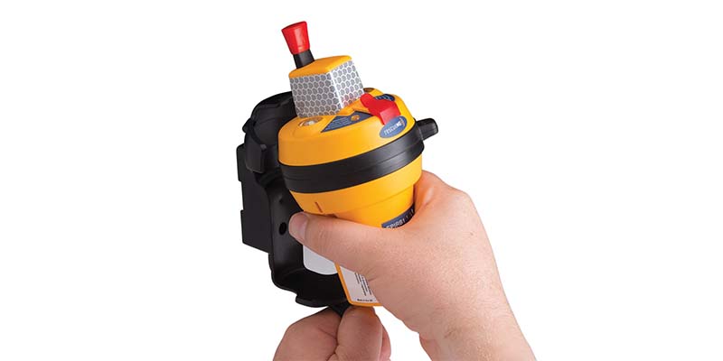 Ocean Signal GPS rescueME EPIRB Ocean Signal GPS rescueME EPIRB