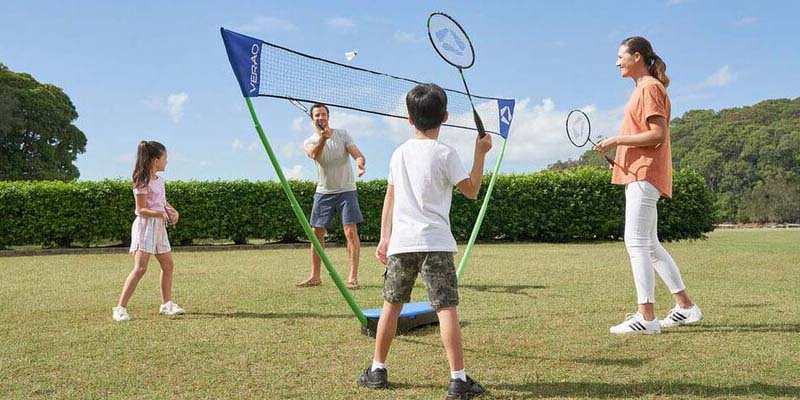 Verao Portable 4 Player Badminton Set